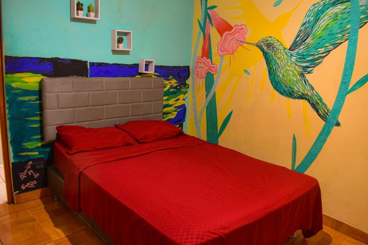 Passion Hostel - Barranco Лима Екстериор снимка